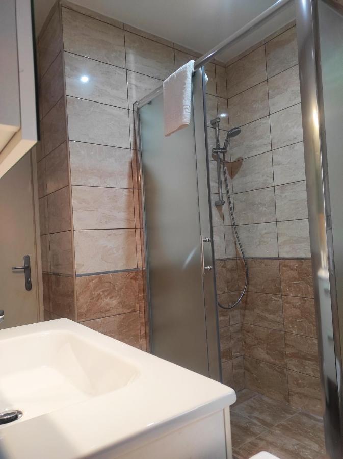 Garden House Apartment Trebinje Ngoại thất bức ảnh