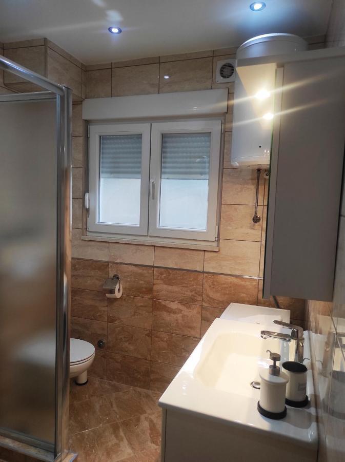 Garden House Apartment Trebinje Ngoại thất bức ảnh